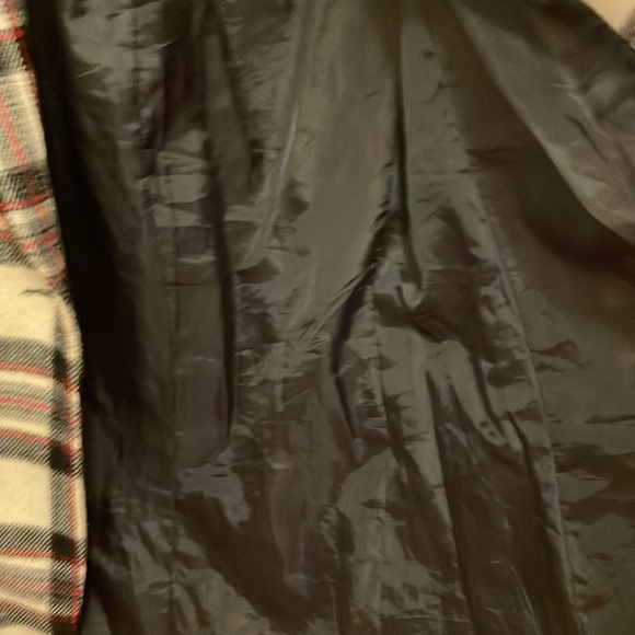 Plaid Oversized Wool Blazer - Picture 10 of 10